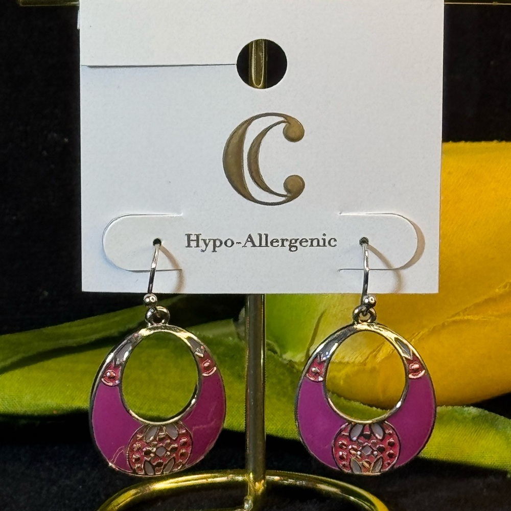 Charming Charlie’s Silver Tone Plum Enamel￼ Embellished Earrings 1.5 inch approx